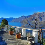 By Maggiore With Mountain Views Апартаменты Pino Lago Maggiore