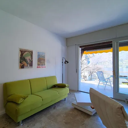 By Maggiore With Mountain Views Апартаменты