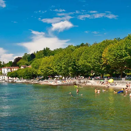 By Maggiore With Mountain Views Апартаменты Pino Lago Maggiore