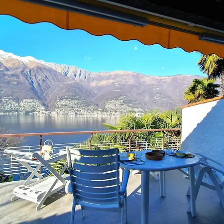 By Maggiore With Mountain Views Апартаменты