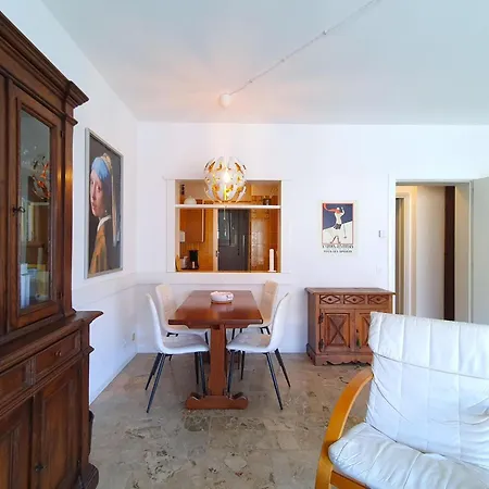 Amazing With Private Terrace Appartement Pino Lago Maggiore
